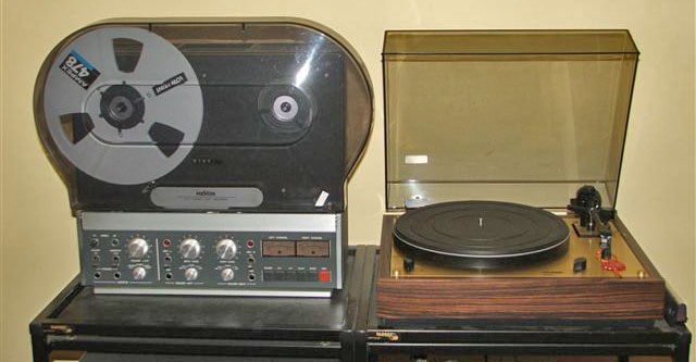 TD147 next to the Revox