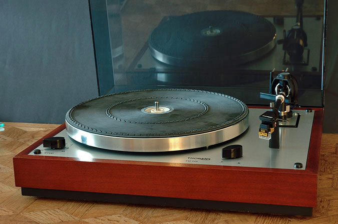 Thorens TD146